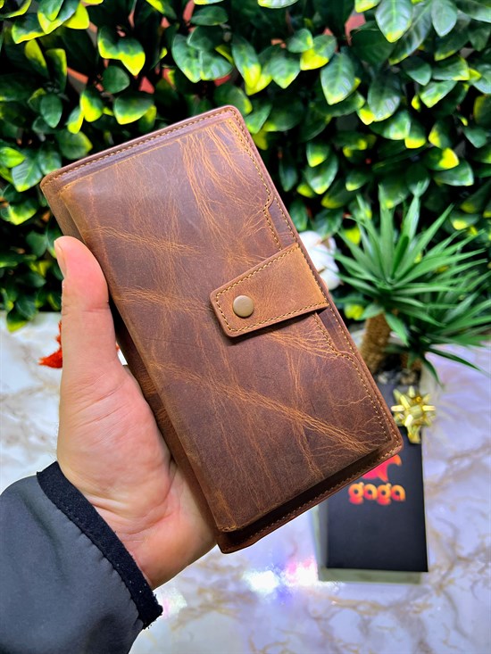 Venice Snap Handle Phone Wallet